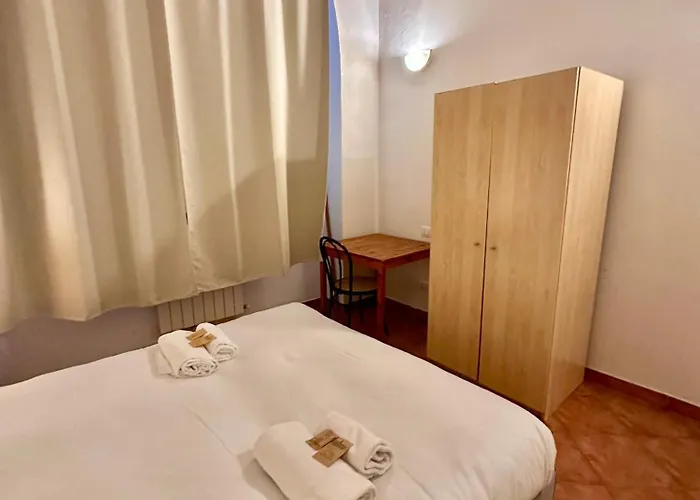 A Due Passi Dall'accademia Apartmán *