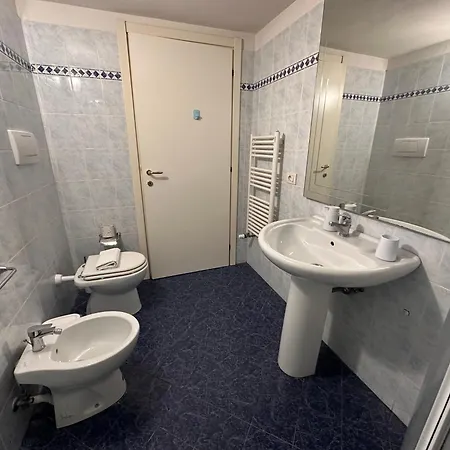 Apartment A Due Passi Dall'accademia