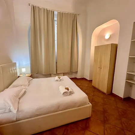 Apartment A Due Passi Dall'accademia