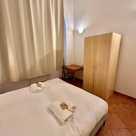 A Due Passi Dall'accademia Apartmán *